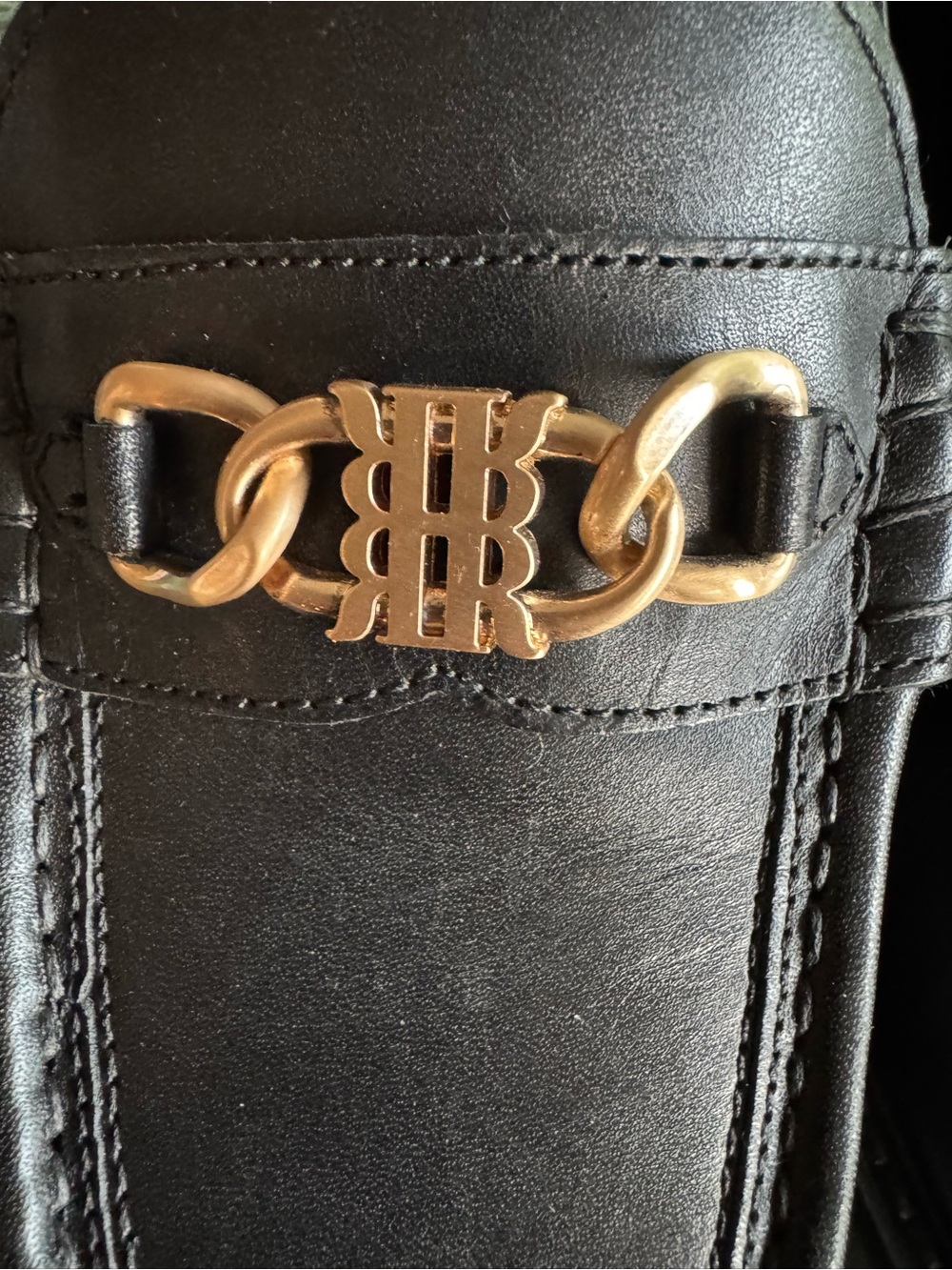 Reiss women Black Leather Slip-On Loafers with Gold Tone Hardware 7 - Picture 8 of 9